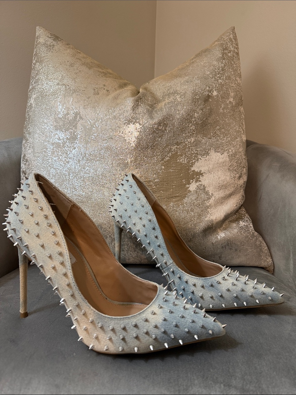 Studded Heels in Off-White & Denim